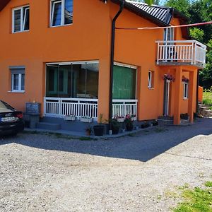 Medif Apartments Visoko Exterior photo