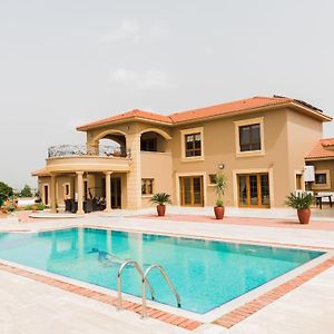 Luxurious Private Villa With Pool And Mountain View Dasaki Achnas Exterior photo
