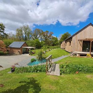 Chalets De Pont Cob Avec Spa Gouezec Exterior photo