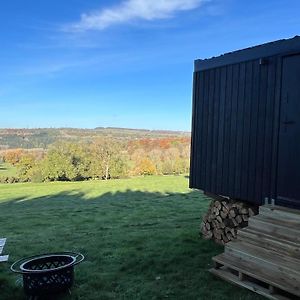 Offgrid Tiny Home W/ Spectacular View Of Cotswolds Cheltenham Exterior photo