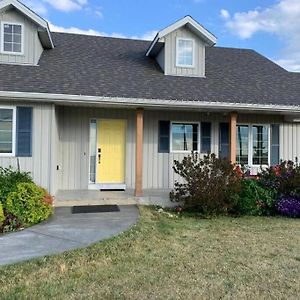 Merlin Home With Amazing Lake Erie Views Tilbury Exterior photo