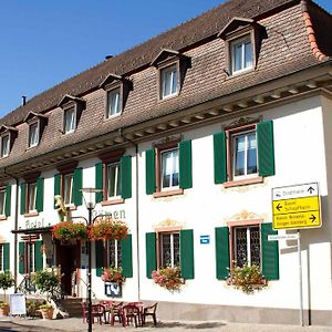 Hotel Restaurant Loewen Zell im Wiesenthal Exterior photo