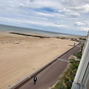 La Perle De Nacre Apartment Courseulles-sur-Mer Exterior photo