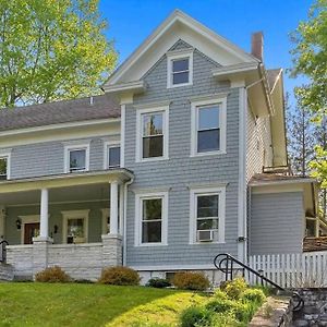 Berkshire'S Manor For Lasting Memories Villa Lee City Exterior photo