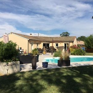 Villa Charmante Avec Piscine Privee A Saint Martin Lacaussade Exterior photo