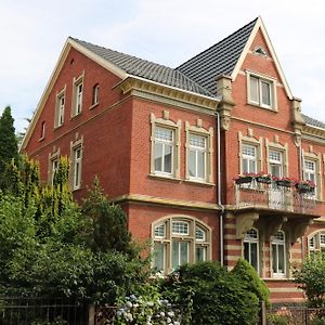 Ferienwohnung Mandelbluete Schotten Exterior photo