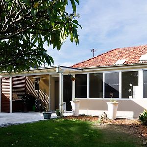 Home Away From Home - 3 Bedroom House Sleeps 6 - Parking Sydney Exterior photo