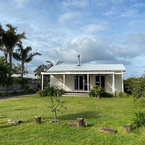 Hosts On The Coast My Happy Place Villa Whangamata Exterior photo