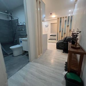 Affordable Minimalist Staycation Altaraza Caloocan Exterior photo