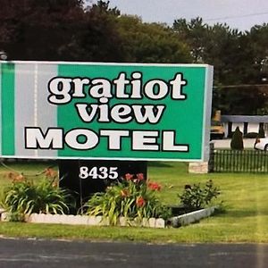 Gratiot View Motel Saginaw Exterior photo