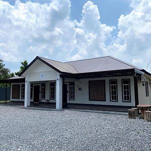 Delima Guesthouse 3 Bedroom,2 Toilet Canglun Exterior photo