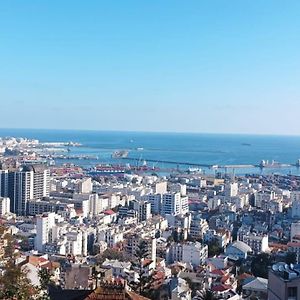 Alger Avec Vue Imprenable Sur La Baie D'Alger Piscine Balcon Terrasse Villa El Mouradia Exterior photo