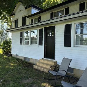 Kimbers Farm Hotel Pattersonville Exterior photo