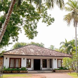 Suri Ricco Villa - Negombo Lansigama Exterior photo