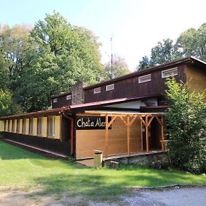 Chata Alenka Hotel Stitary Exterior photo