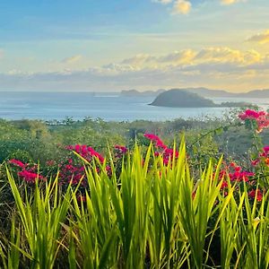 Lobster Bay Lombok Hotel Awang Exterior photo