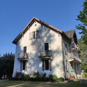 Chambre Platane Hotel Cadeac Exterior photo