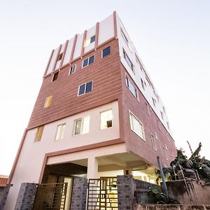 Super Hotel O Cj Inn Vijayawada Exterior photo