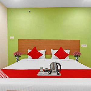 Hotel O Lavish Stay Hyderabad Exterior photo