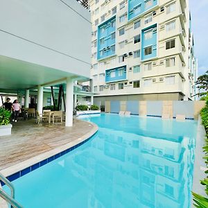 One Spatial Iloilo Apartment Exterior photo