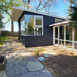 Fall-Winter Mid-Century Modern Relaxing, Retreat Villa Silver Spring Exterior photo