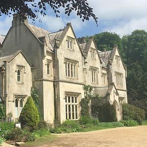 Hawkwood Hotel Stroud  Exterior photo