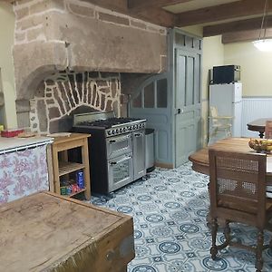 Maison D'Hotes Coeurdacier Bed & Breakfast Monthureux-sur-Saone Exterior photo