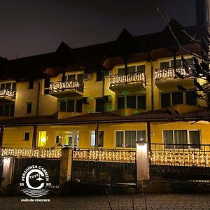 Pensiunea Carmen - Bikers Friendly Nest Hotel Sibiu Exterior photo