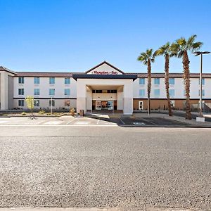 Hampton Inn By Hilton Calexico Exterior photo