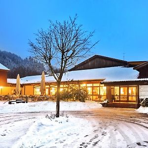 Wagners Hotel Im Frankenwald Steinwiesen Exterior photo