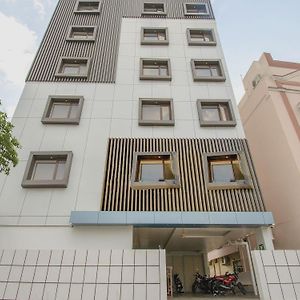 Super Capital O V Hotel Vijayawada Exterior photo