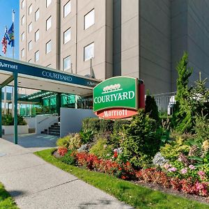 Courtyard By Marriott New York Jfk Airport Hotel Exterior photo