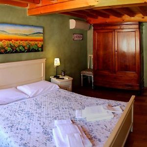 Locanda Argine Della Cerchia Bed & Breakfast Guastalla Exterior photo