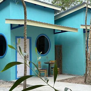 Los Penguin Hotel Phumi Chrouy Svay Exterior photo