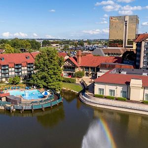 Sheraton Westport Lakeside Chalet Hotel Maryland Heights Exterior photo