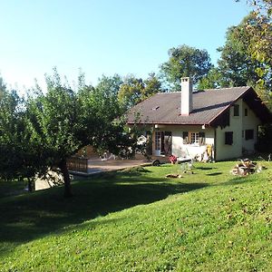 Holiday Home Maison De La Litiere Pugny-Chatenod Room photo