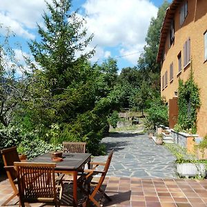 Hostal L'Ou De Reig Hotel Montseny Exterior photo