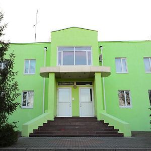 Hotel Uyut Kremenchuk Exterior photo