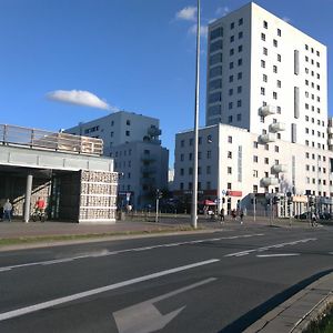 Apartamenty Metro Mlociny Warsaw Exterior photo