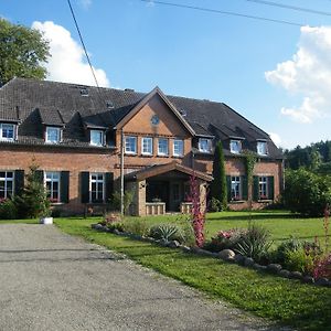 Gutshaus Daemelow Tussen Schwerin En Wismar Apartment Exterior photo