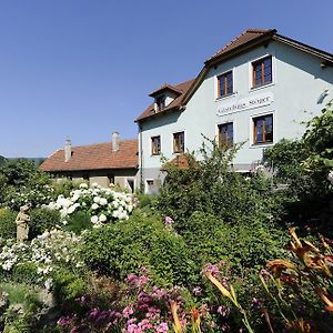 Winzerhof - Gaestehaus Stoeger Hotel Duernstein Exterior photo