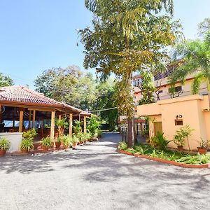 Anon Rest Hotel Dambulla Exterior photo