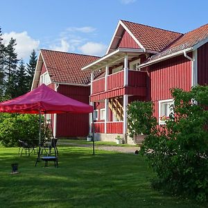 Viking Trails Outdoor & Accommodations Rattvik Exterior photo