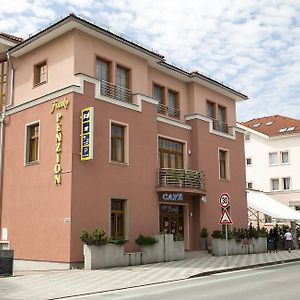 Penzion Franko Hotel Zvolen Exterior photo