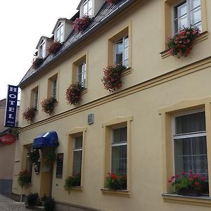 Hotel Alster Jevicko Exterior photo