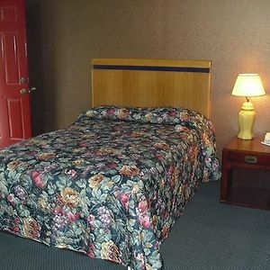 Passport Inn Methuen Room photo