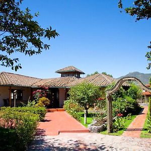 La Quinta San Andres Hotel Ibarra Exterior photo