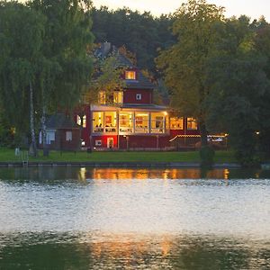 Leutloff'S Am See Hotel Zeuthen Exterior photo