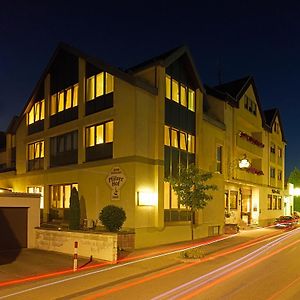 Hotel Loesch Pfaelzer Hof Romerberg Exterior photo