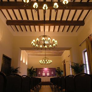 Hotel Convento De Santa Clara Alcazar de San Juan Facilities photo